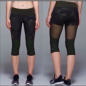 Lululemon Training Tough Crop camouflage